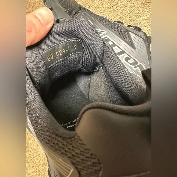 Louis Vuitton LV tactic sneaker fit men’s US 11 1/2-12 - Picture 6 of 6